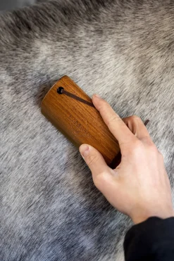 Artisan Shedding Comb