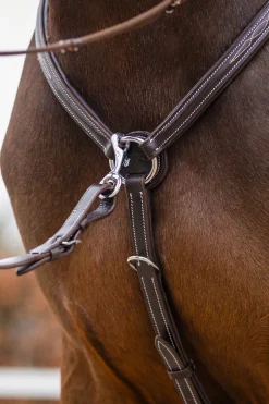 Brösta Med Luxury Sömmar Mörkbrun