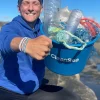 CleanSea Action Taker Armband 1kg Himmelsblå/Korallrosa/Saltvit