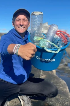 CleanSea Action Taker Armband 1kg Himmelsblå/Korallrosa/Saltvit