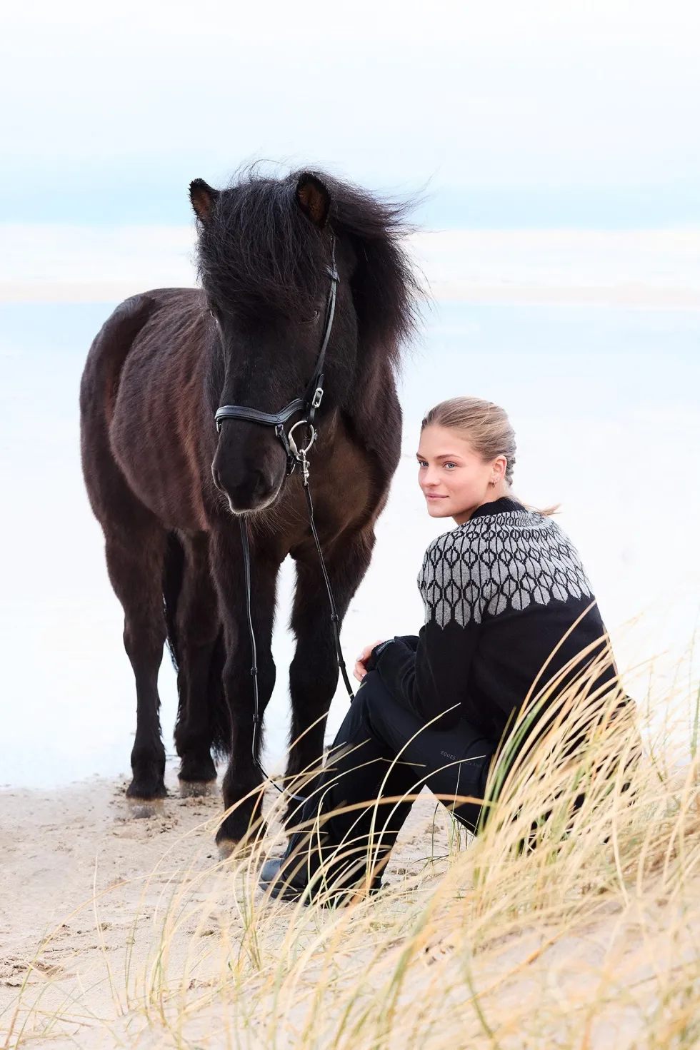 Eques KLMagda Stickad Tröja Svart