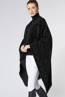 Laion Poncho