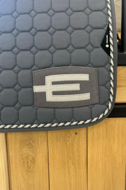 Schabrak E-logga