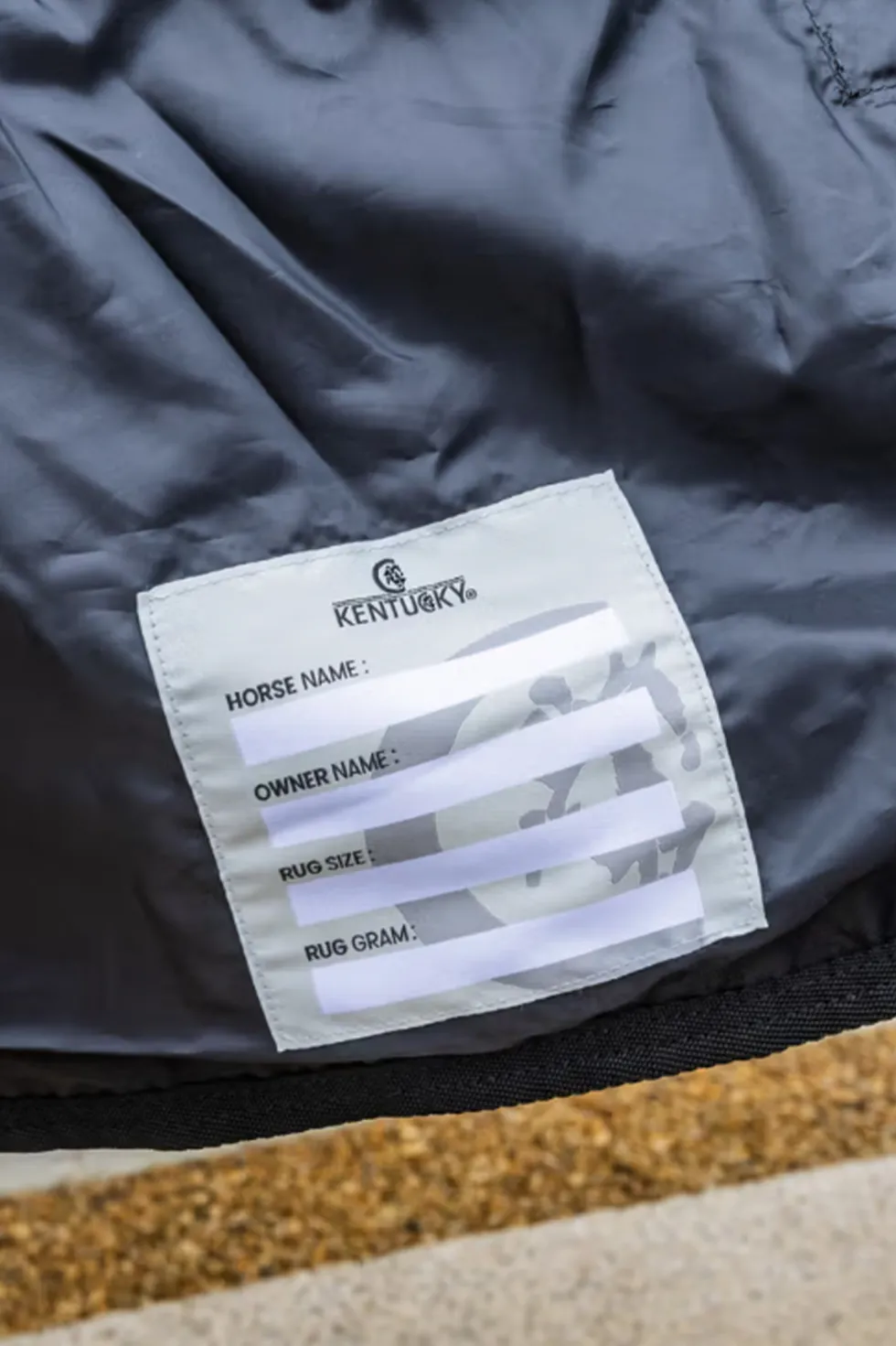 Utetäcke Pro 160g Svart